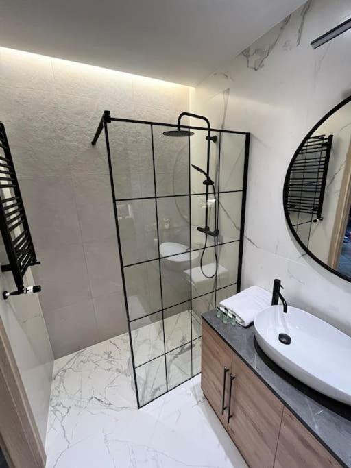 Turzycowa Loft - Stylish Apartment Γκντανσκ Εξωτερικό φωτογραφία
